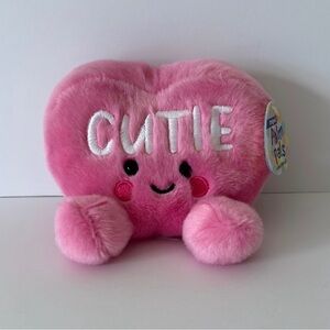 Palm Pals Pink Heart Cutie Plush NWT